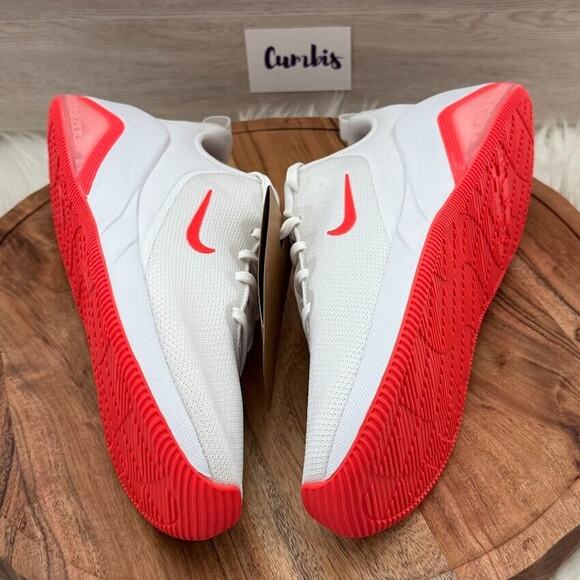 Nike Air Zoom Bella 7 Wmns Size 11 Workout Shoes White Bright Crimson FZ1689-101 - Picture 5 of 11